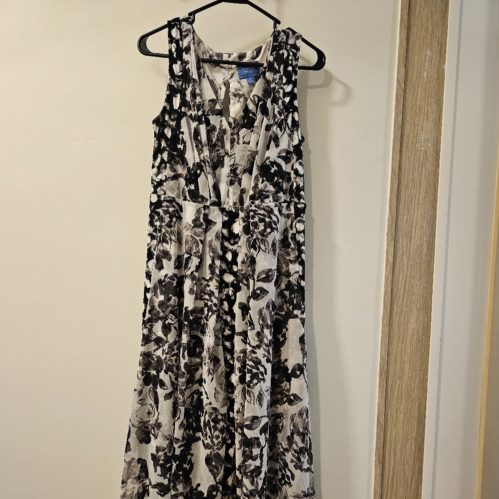 Black and White High/Low Dress, size Medium